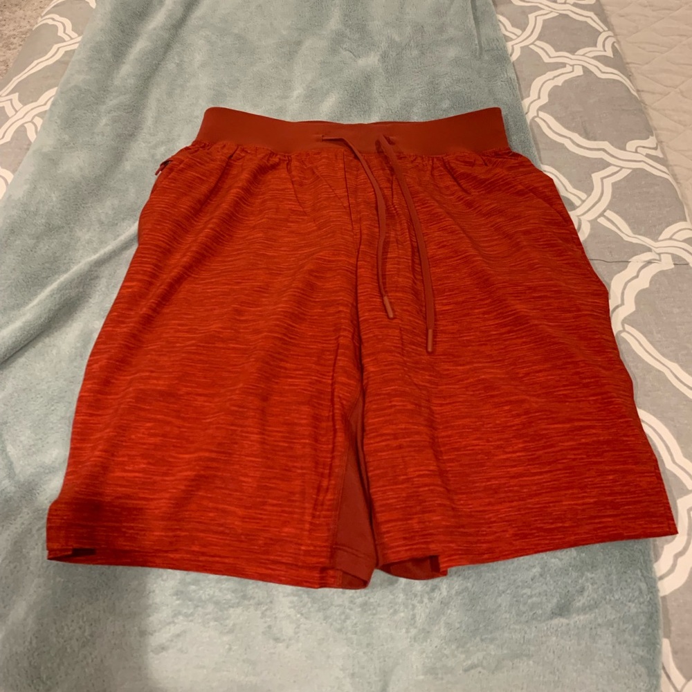 Lulu Lemon Men’s shorts